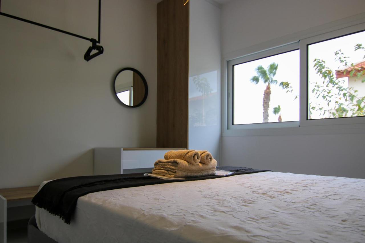 شقة Phaedrus Living: Seaside Modern Flat Limnaria 123 بافوس المظهر الخارجي الصورة