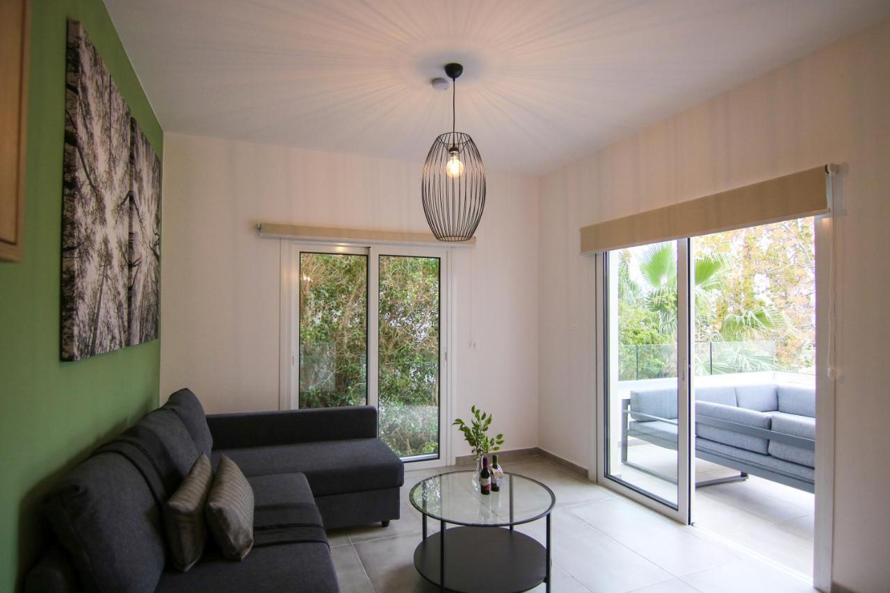 شقة Phaedrus Living: Seaside Modern Flat Limnaria 123 بافوس المظهر الخارجي الصورة