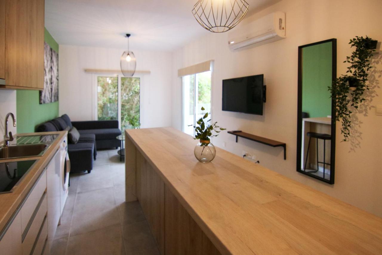 شقة Phaedrus Living: Seaside Modern Flat Limnaria 123 بافوس المظهر الخارجي الصورة