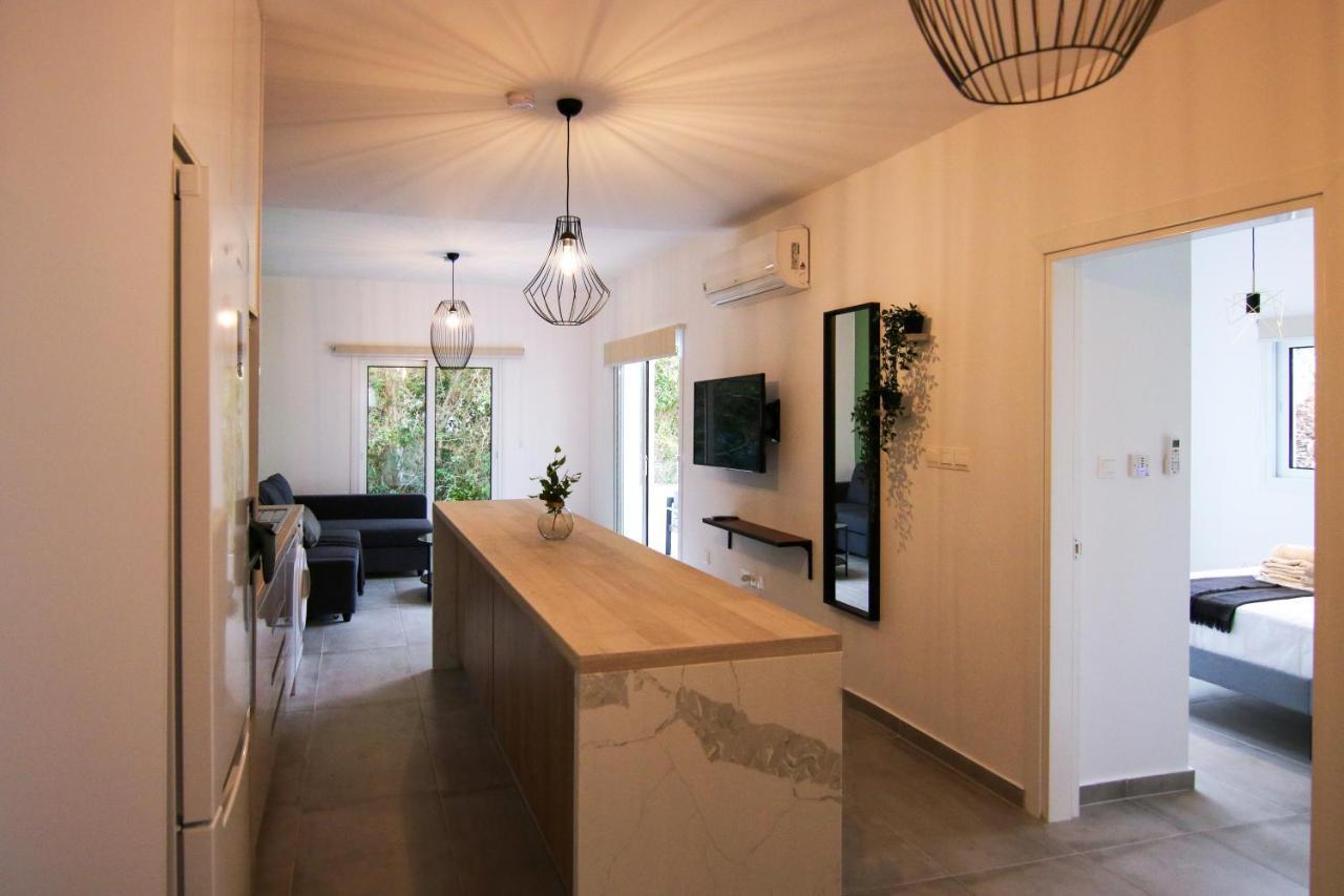 شقة Phaedrus Living: Seaside Modern Flat Limnaria 123 بافوس المظهر الخارجي الصورة